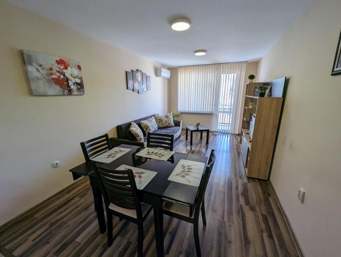Emalena Apartment Varna Exteriér fotografie